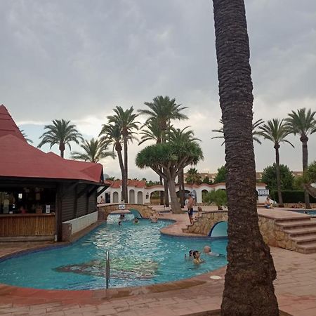 Alojamiento Con Piscina Y Chiringuito Denia Exteriör bild
