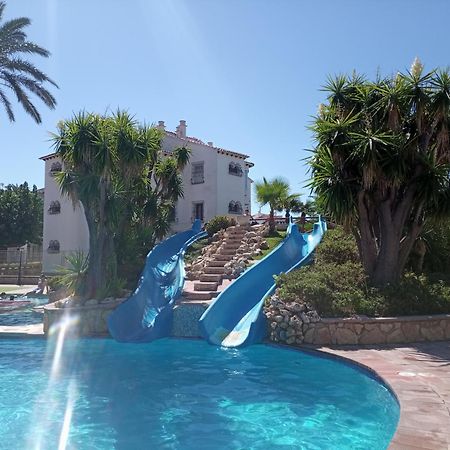 Alojamiento Con Piscina Y Chiringuito Denia Exteriör bild