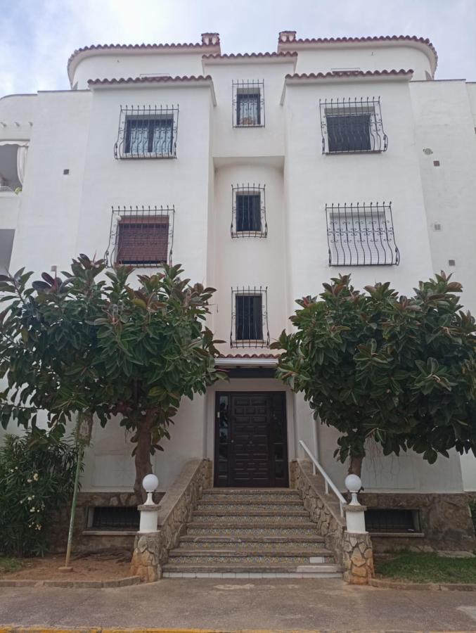 Alojamiento Con Piscina Y Chiringuito Denia Exteriör bild