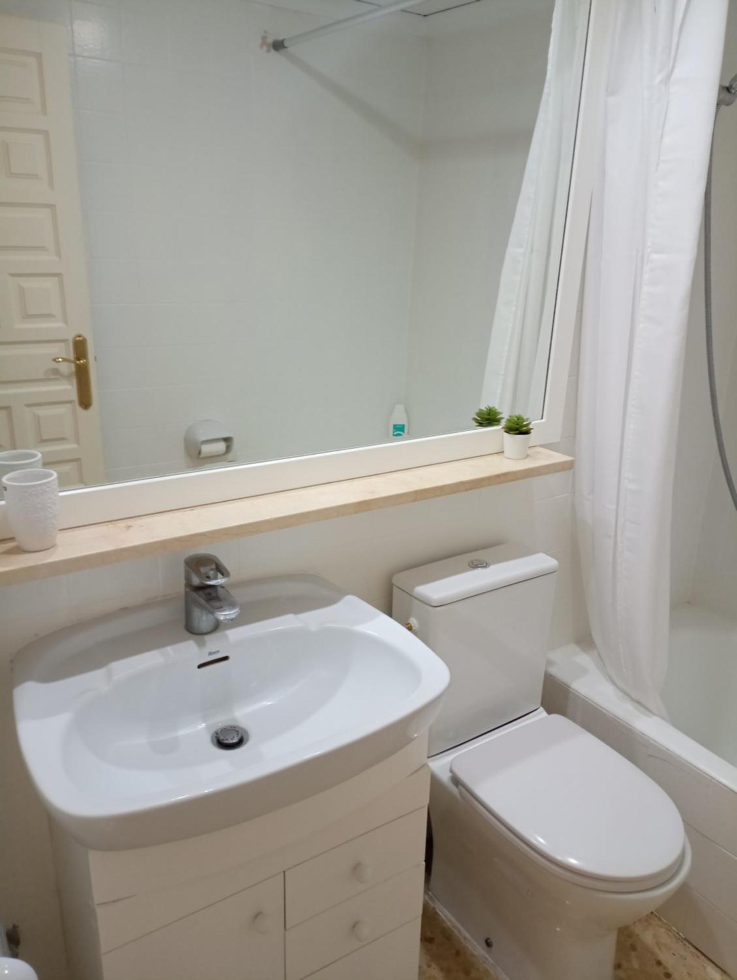 Alojamiento Con Piscina Y Chiringuito Denia Exteriör bild