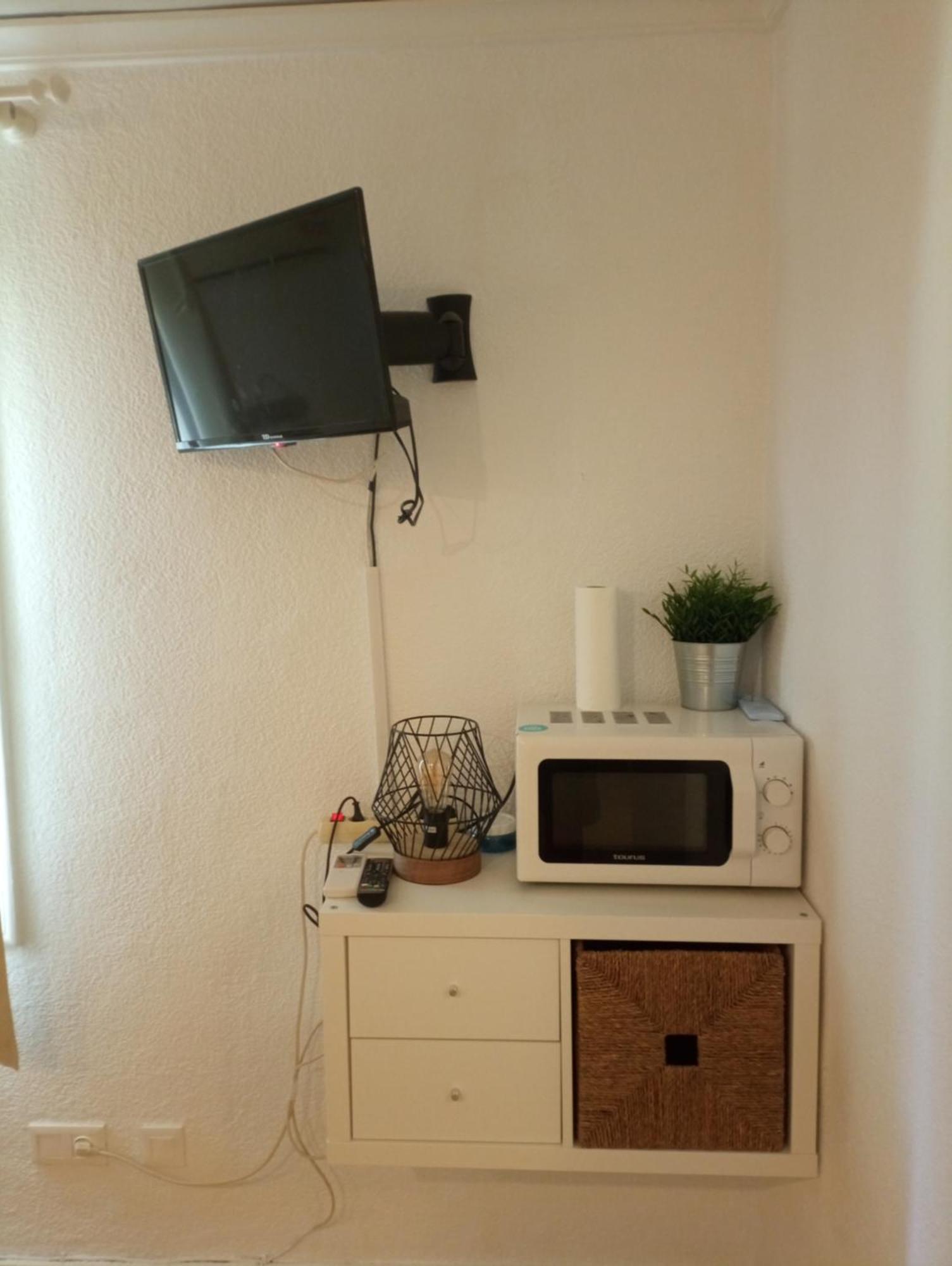 Alojamiento Con Piscina Y Chiringuito Denia Exteriör bild